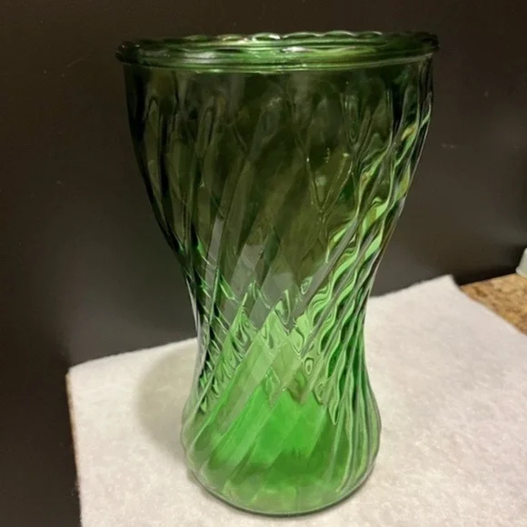 Vintage Randall Vase Green Swirl Pattern 8” - Picture 2 of 15
